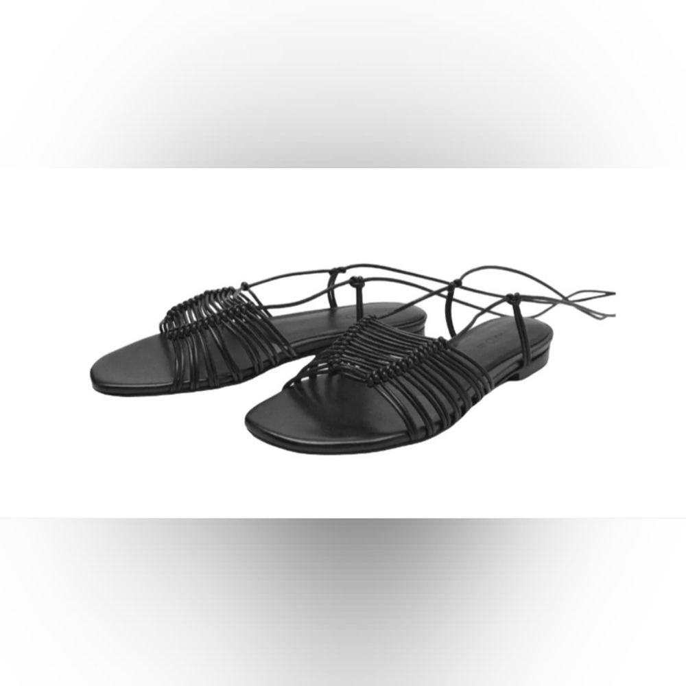 NWT Massimo Dutti Minimalist Leather Beach Sandal  39